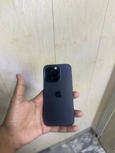 Apple iPhone 15 Pro jv