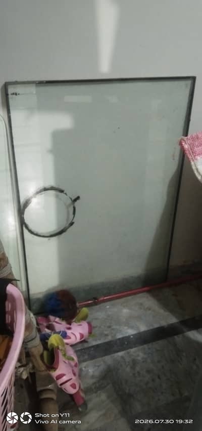 12 mm glass