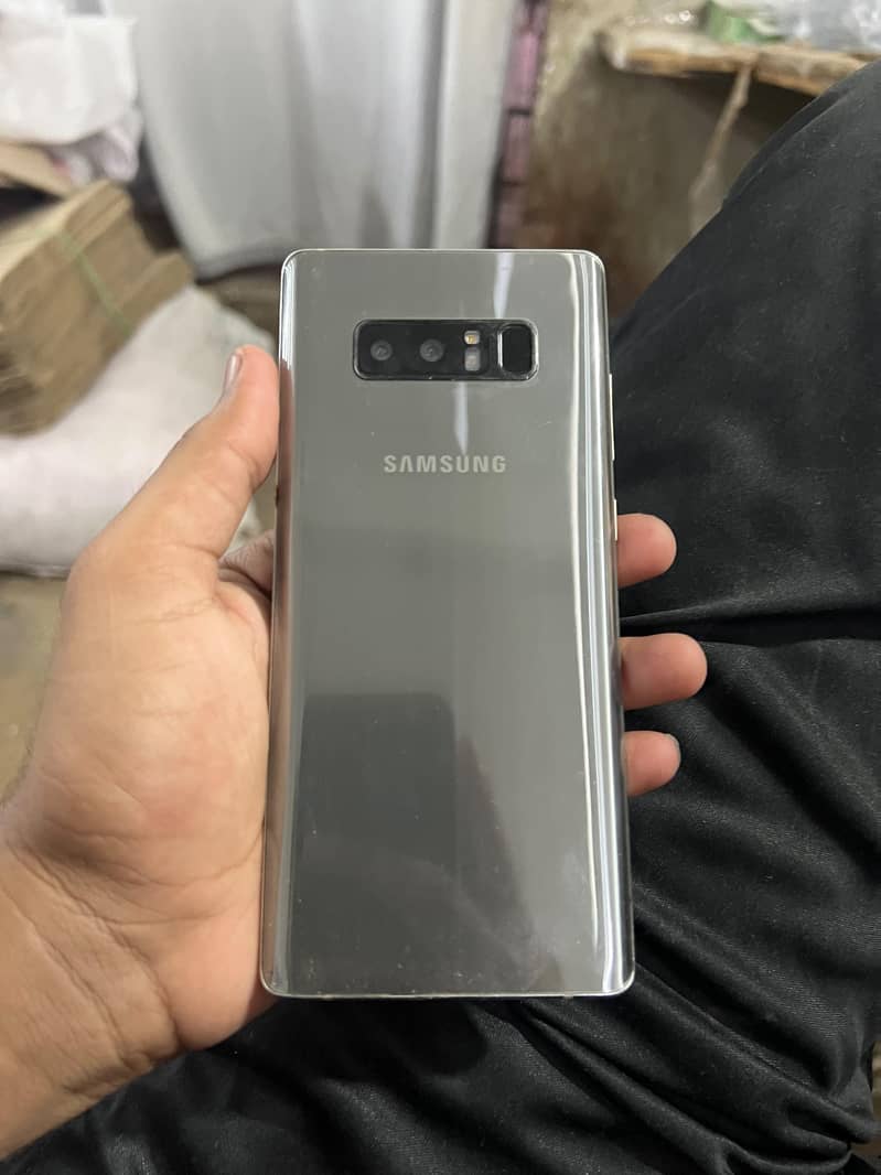 Samsung Mobile Note 8 1