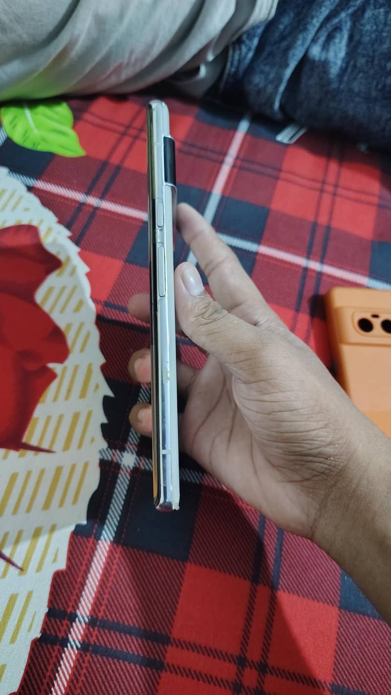 Google Pixel 6 Pro 6