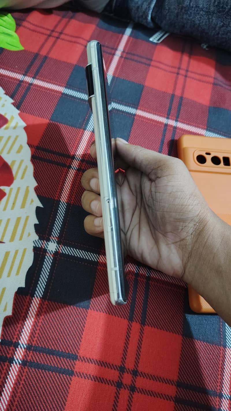 Google Pixel 6 Pro 7