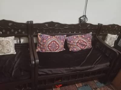 4 seater set +istari stand+ small table+full size table without shisha