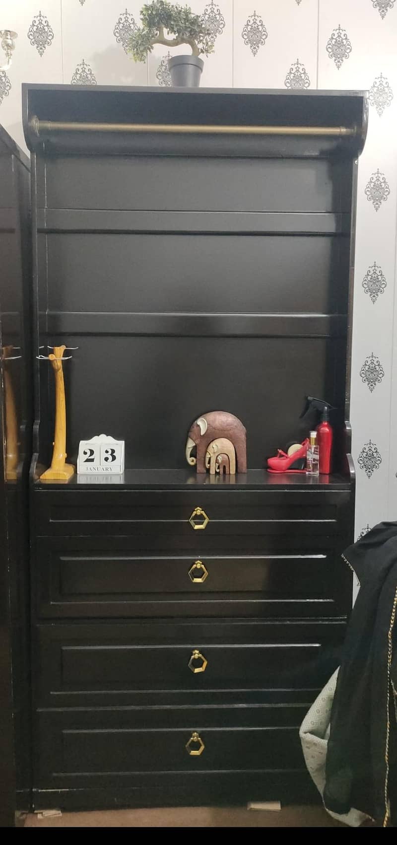 shoe rack 0