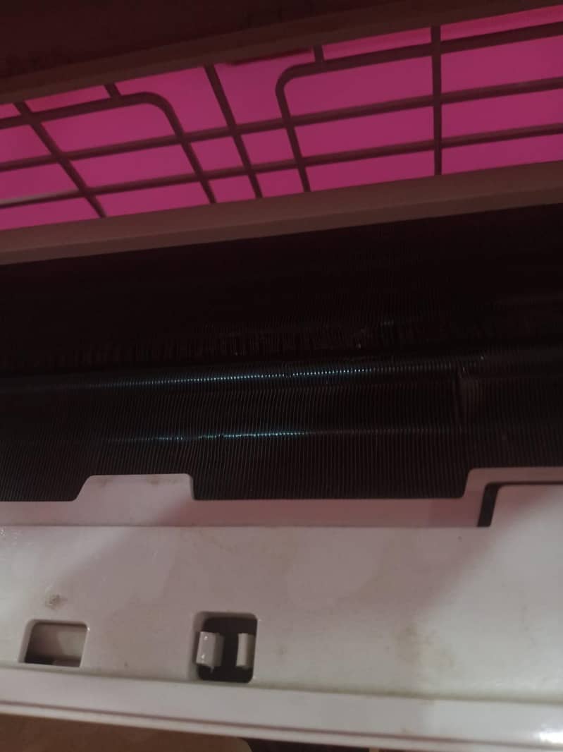 Dawlance Inverter Split AC 2