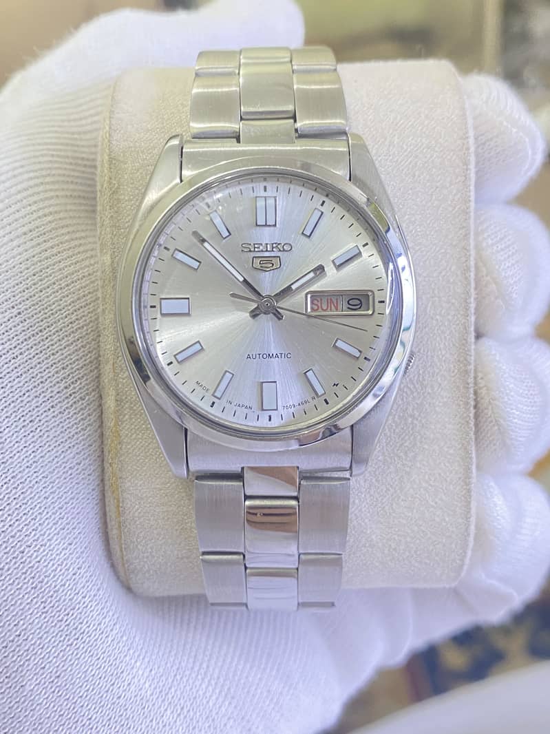 Seiko 5 automatic watch 1