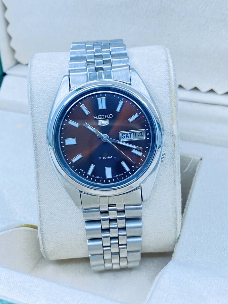 Seiko 5 automatic watch 3