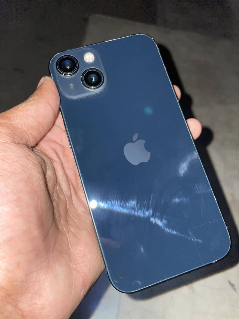 Apple iPhone 13 3