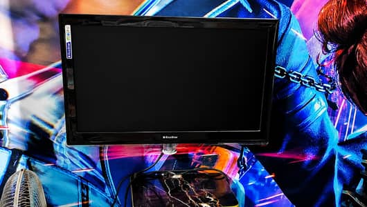EcoStar Original 40" LED TV – Excellent Condition | Never Repair