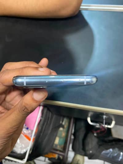 One plus 8t 12/256g everything original with charger