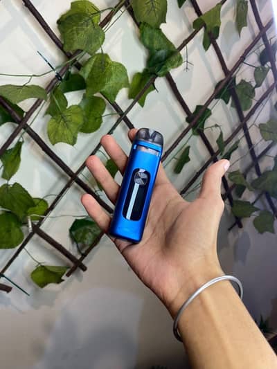 Uwell Crown X 60W Pod Kit box pack