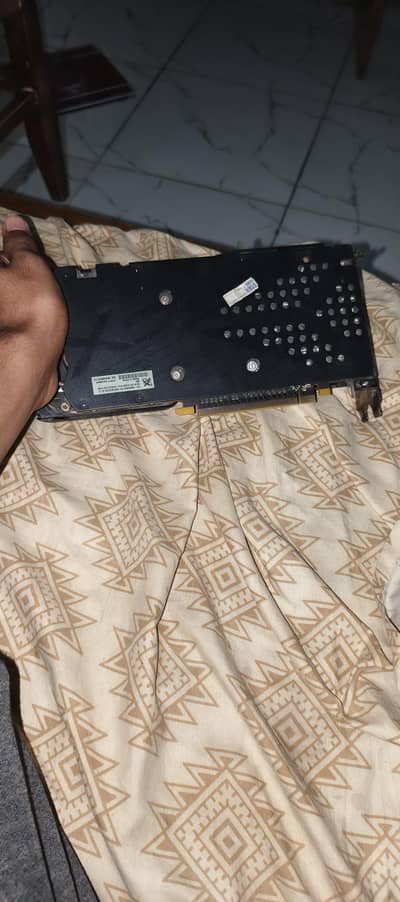 selling a rx 580 8gb