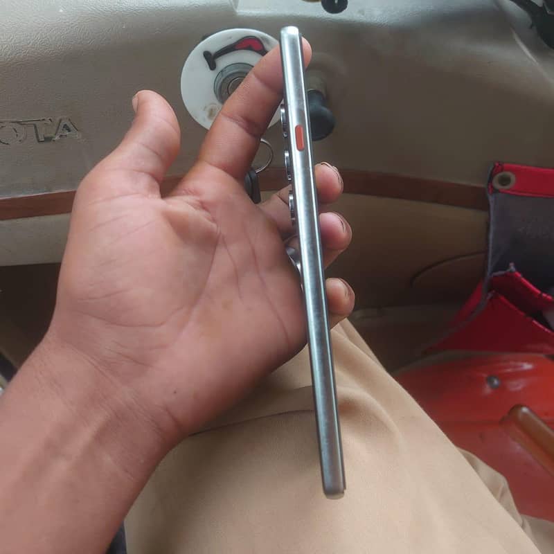 Tecno CAMON 40 2