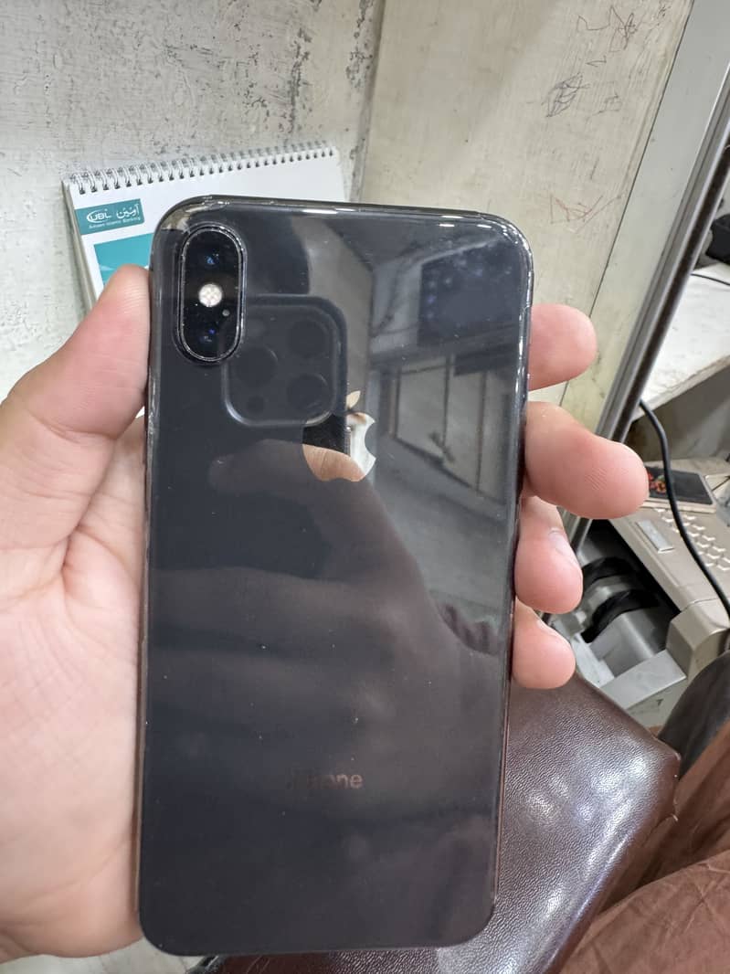 Apple iPhone X 1