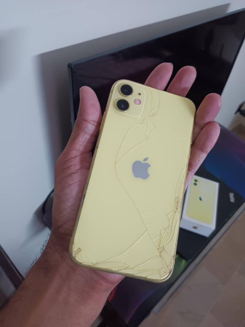 Apple iPhone 11 8