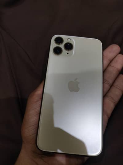 Apple iPhone 11 Pro golden colour