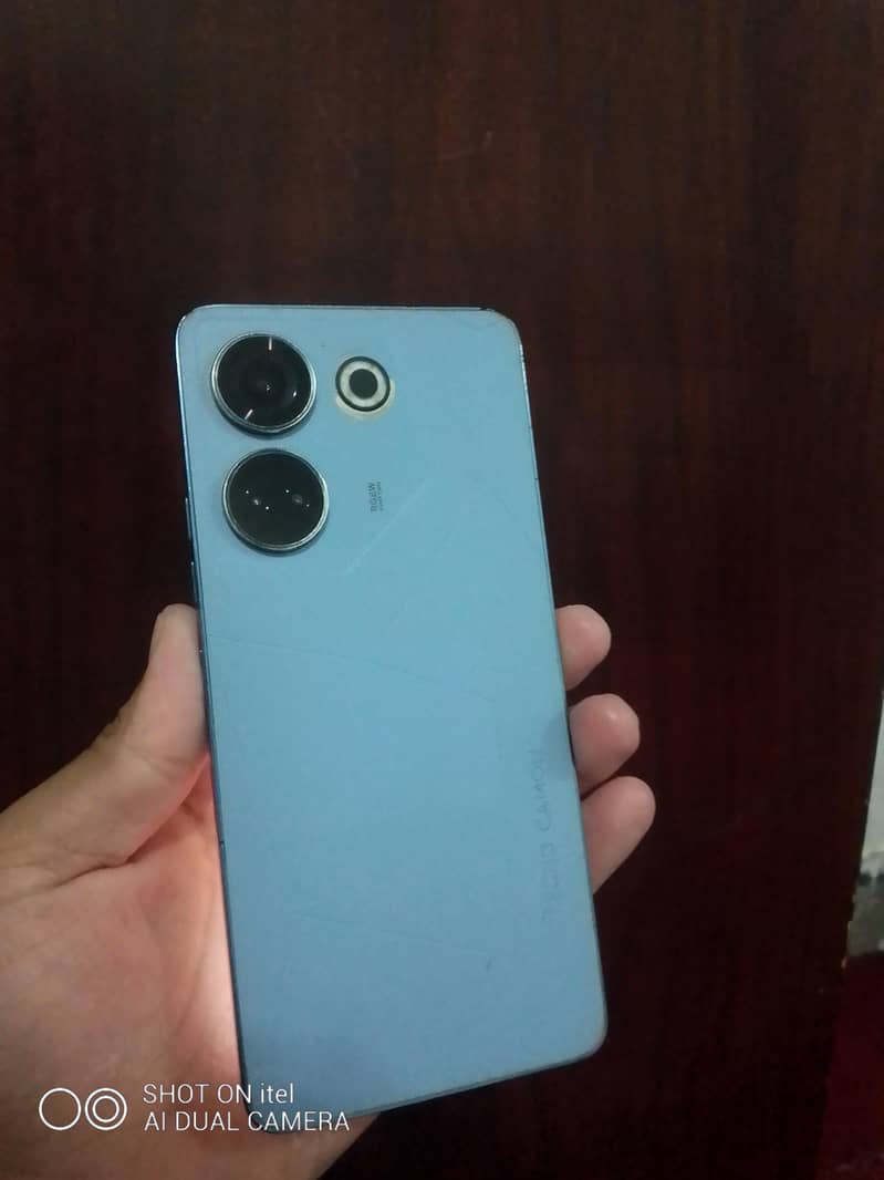 Tecno CAMON 20 1
