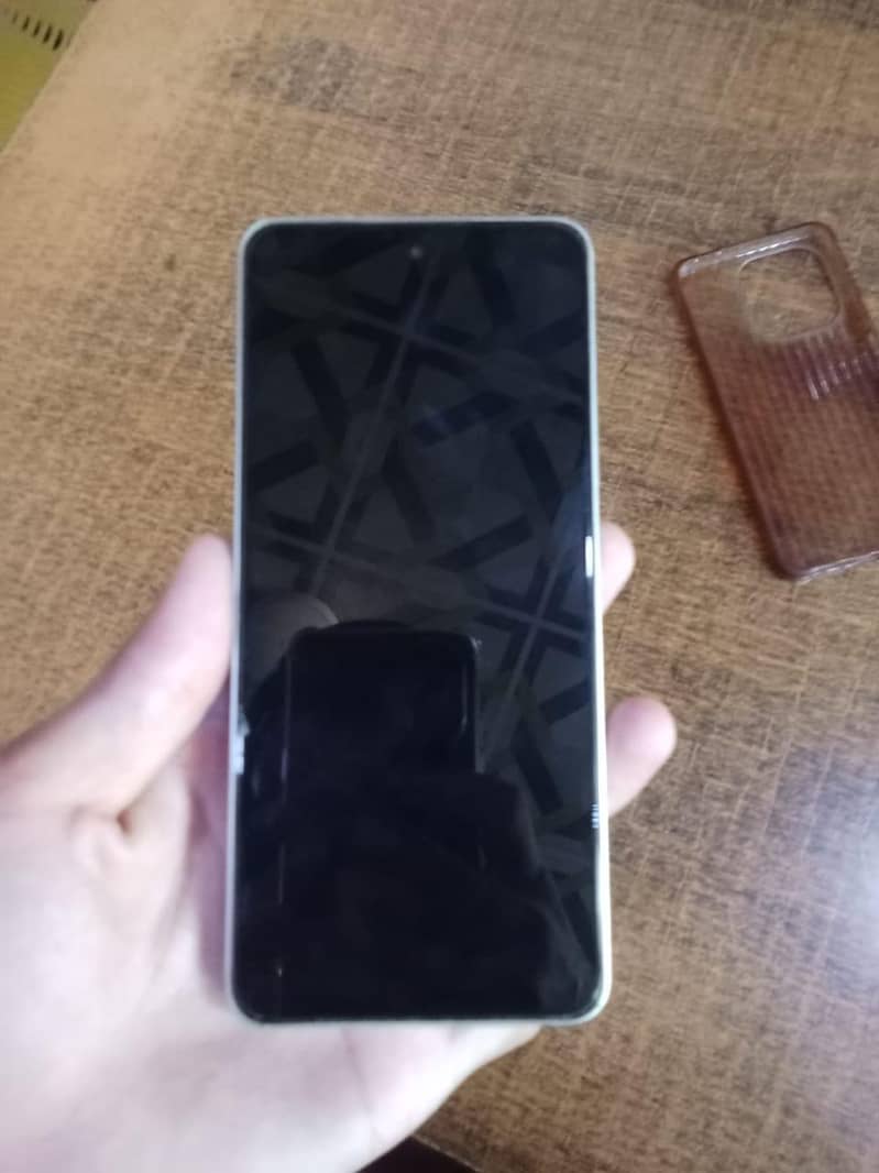 OPPO A5 Pro 4