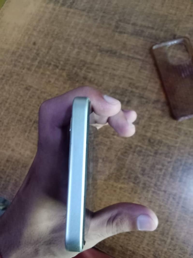 OPPO A5 Pro 6