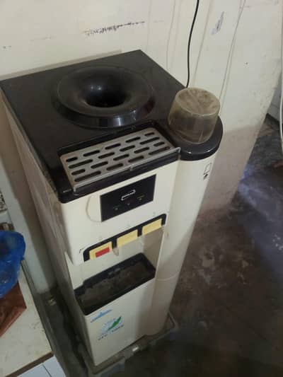 water dispenser