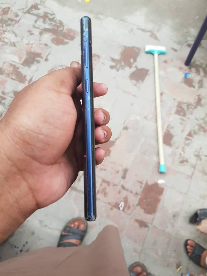 Samsung Mobile Note 9 3