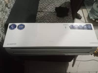 Chaiq Dc inverter 10/10 condition 1 season use