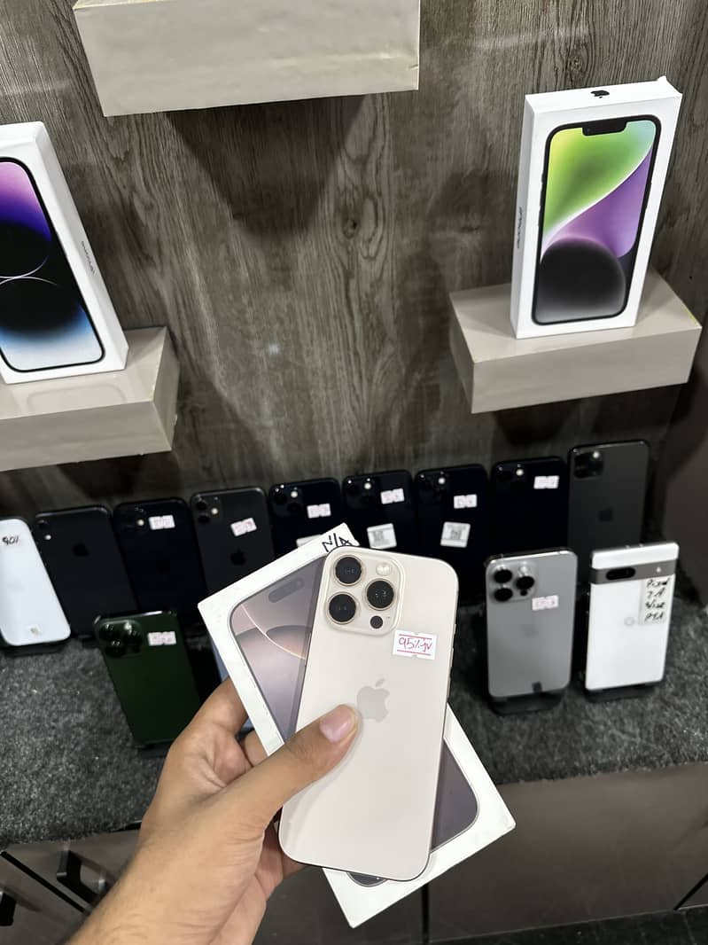 iphone 16 pro 4