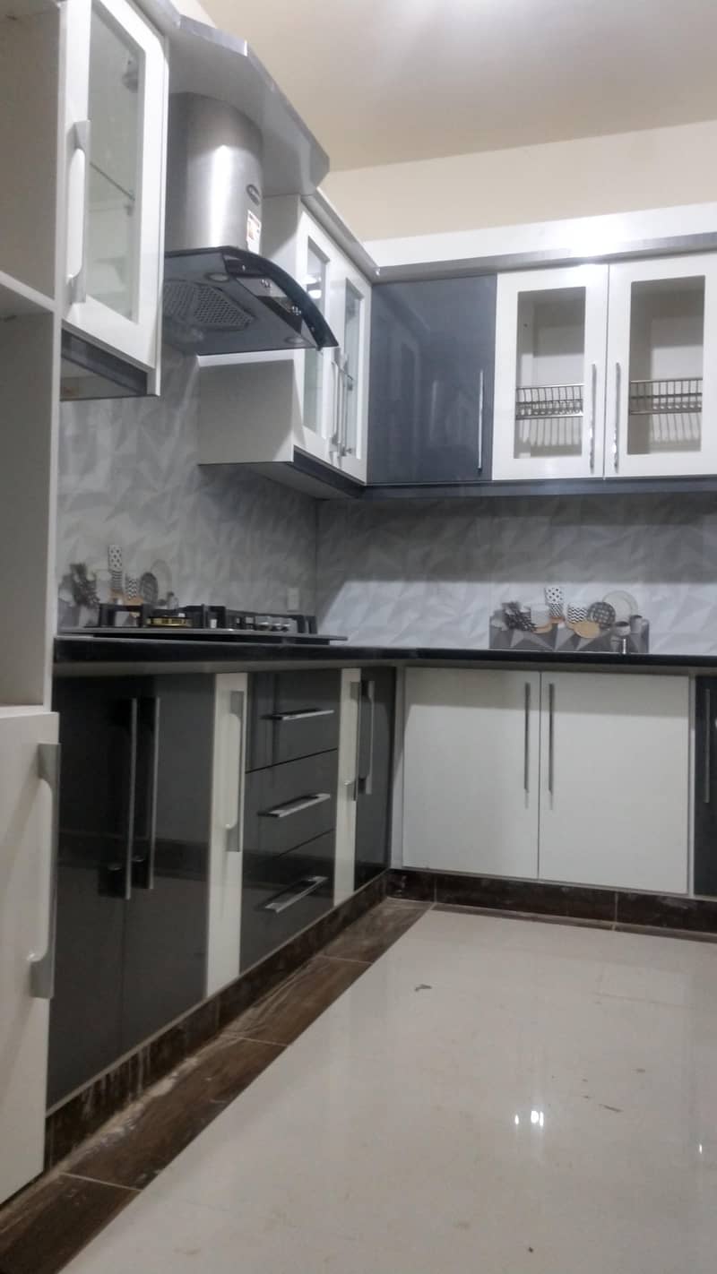 Kitchen & Woardrobes 5