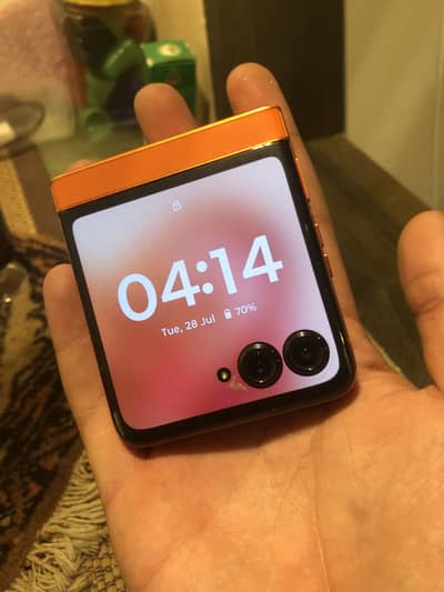 Motorola razr 50s