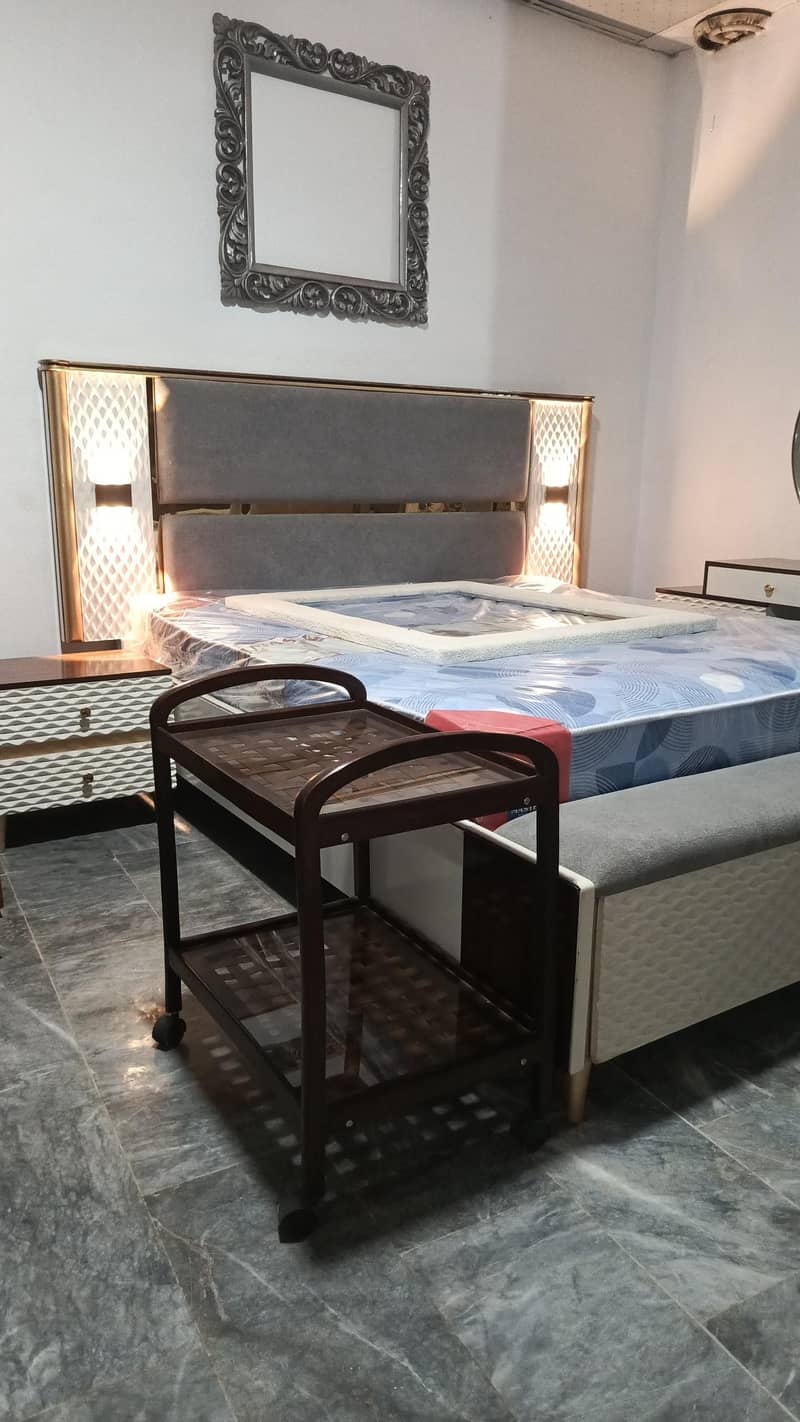 Bedroom set 0