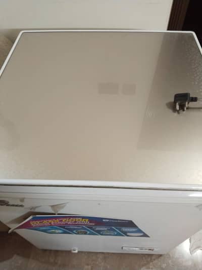 single door glass chest freezer