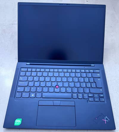 Lenovo Thinkpad X1 carbon Gen 9 Intel core i7 11th Gen