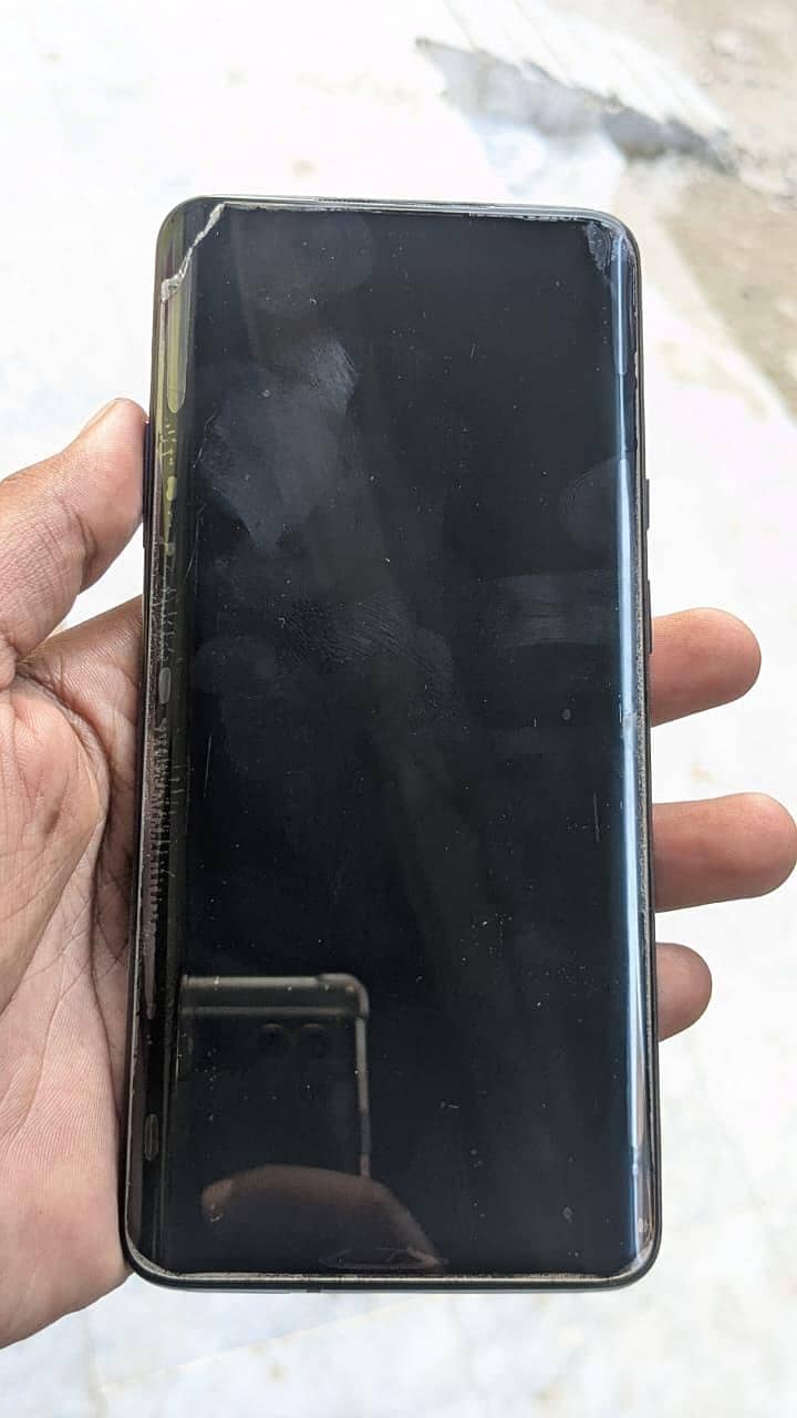 One Plus 7 Pro 0