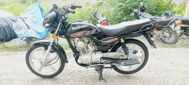 Suzuki GD 110S 2023 | Sialkot Registered | Showroom Condition