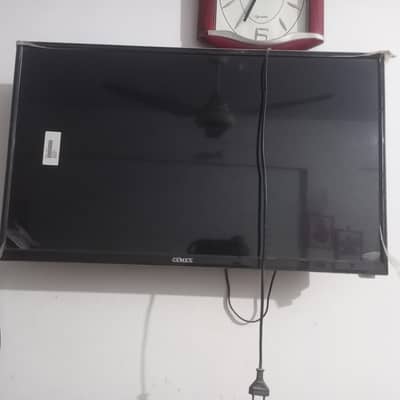 Cemex 32-inch LED TV