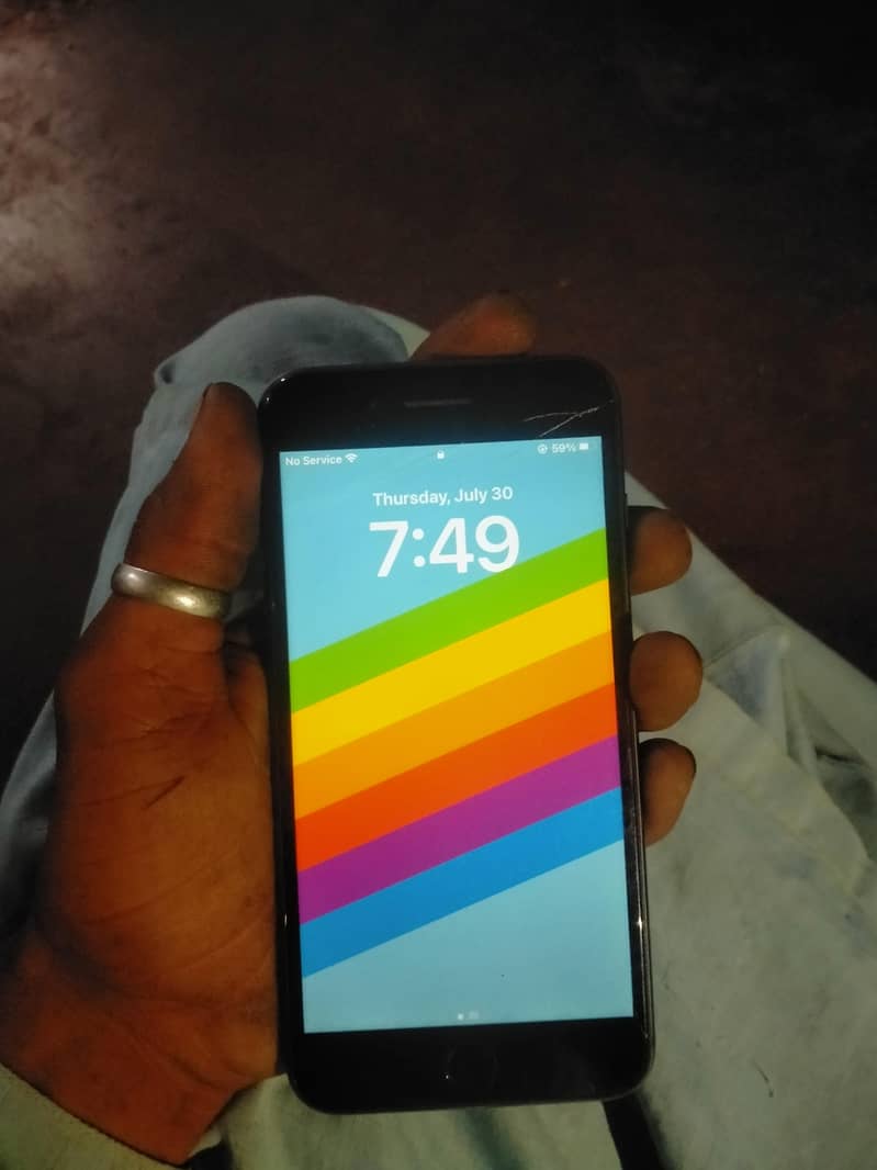 Apple iPhone 8 Plus 1