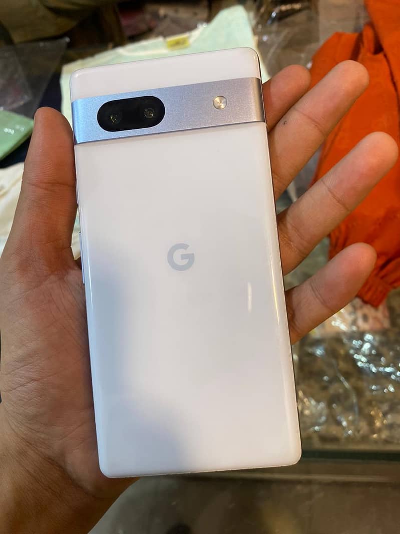 Google Pixel 7a 2
