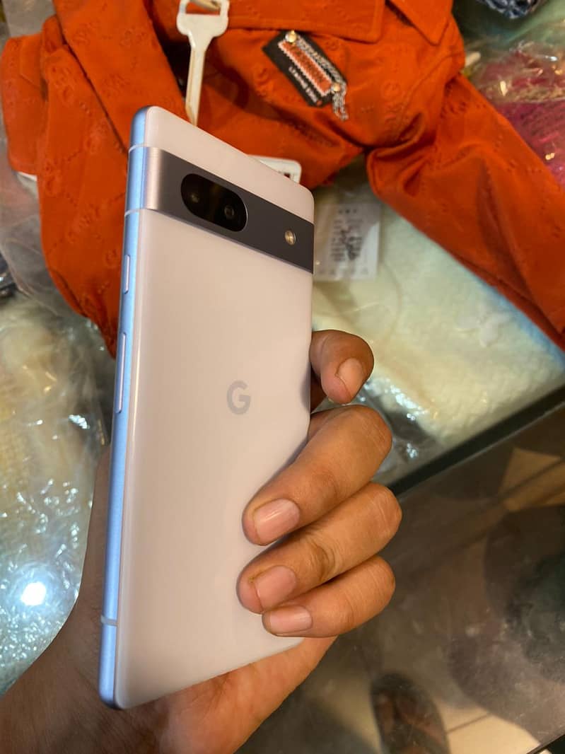 Google Pixel 7a 3