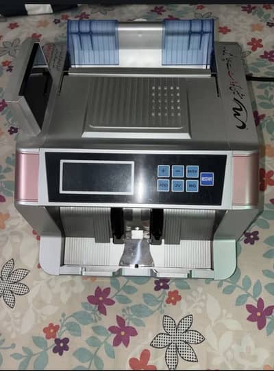 Bill counter {cash counting machine)
