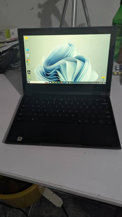 Lenovo 500e laptop 2 in 1 touch dsplay 360rotatable [read discription]