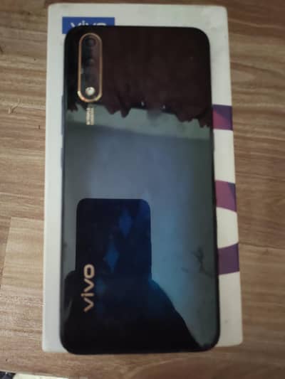 Vivo S1