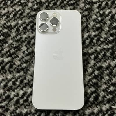 Apple iPhone 16 Pro Max