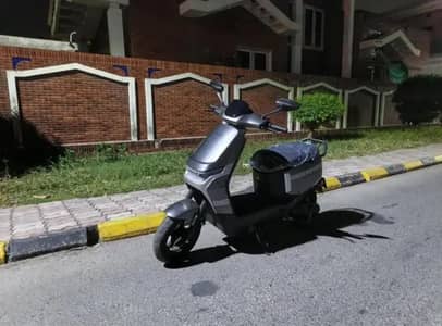 Rs 1.4 lac Revoo A11