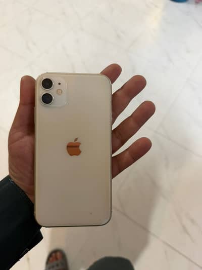 Apple iPhone 11