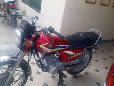 2019 cg 125