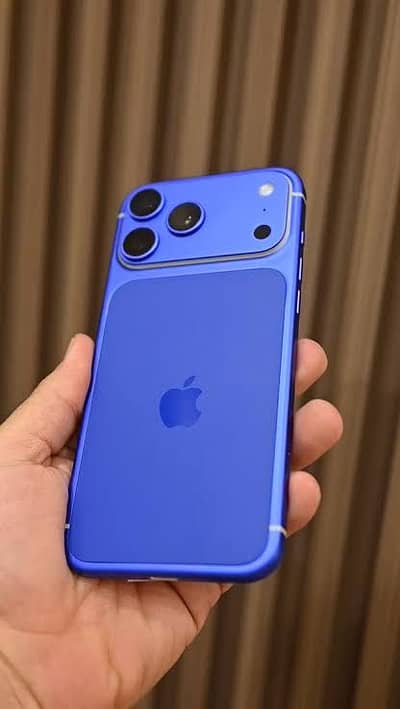 I PHONE 17 PRO MAX JV (99 battery) (CC 155)