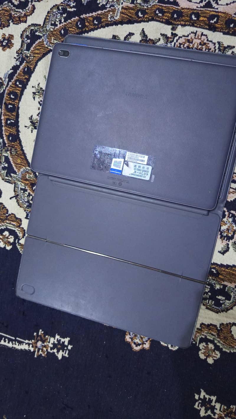 Huawei matebook E 1