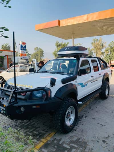 NISSAN 4X4 DALA