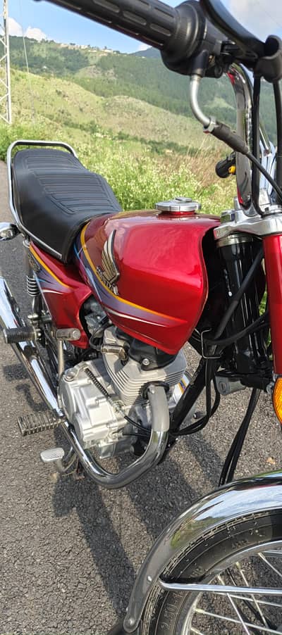 Honda 125 2011 model Antique