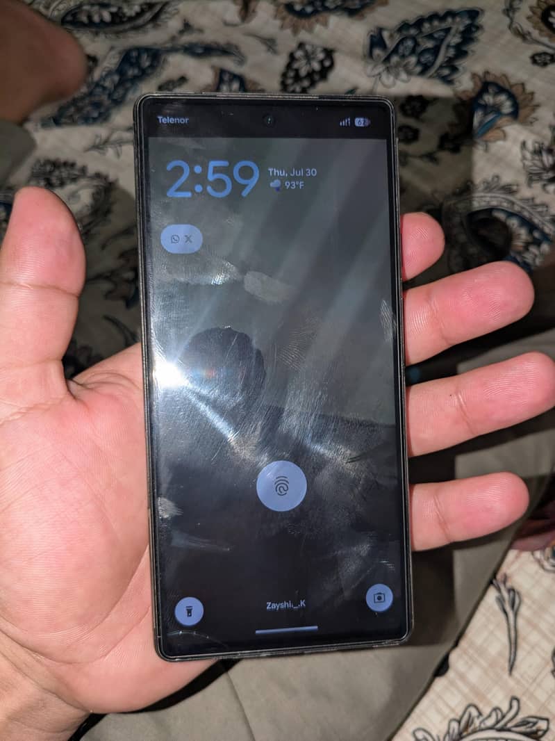 Google Pixel 6a 1