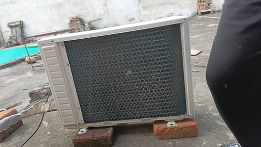 ac 1.5 ton Pearl